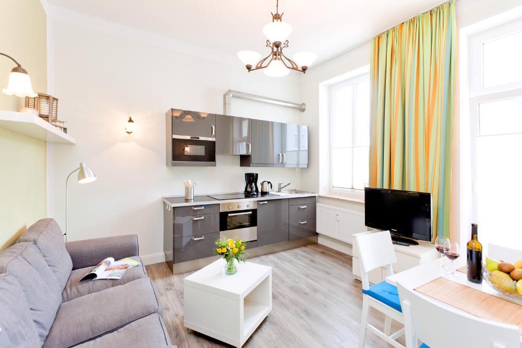 Ferienwohnungen Familie Glasner Binz Kamer foto